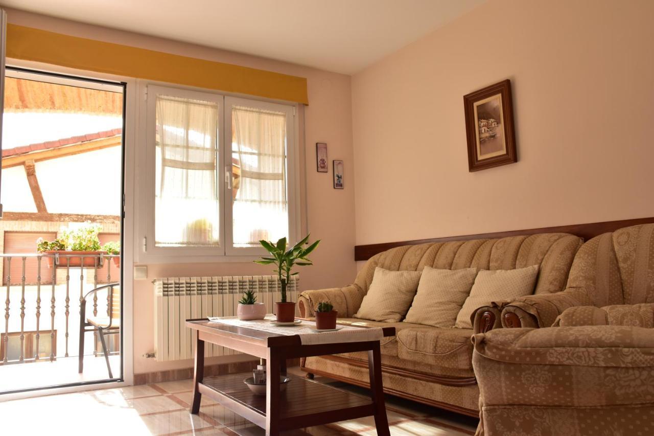 Casa Raichu Bed and Breakfast Obanos Buitenkant foto
